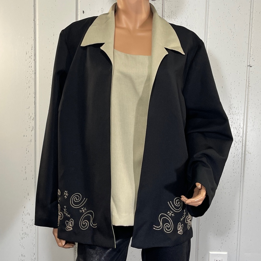 * Kari's Korner Women's Black & Taupe Blazer with Top Sz 22W